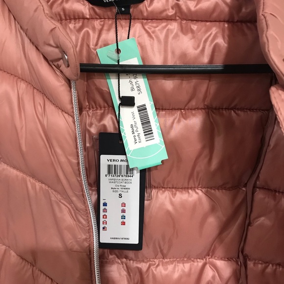 New vest - Picture 3 of 4